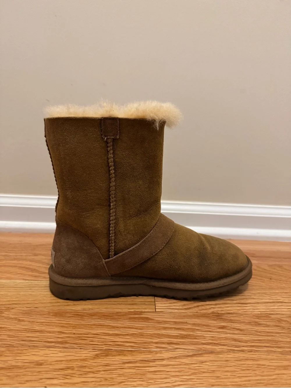 UGG Blayre II boots in Chestnut, Women’s Size 6
